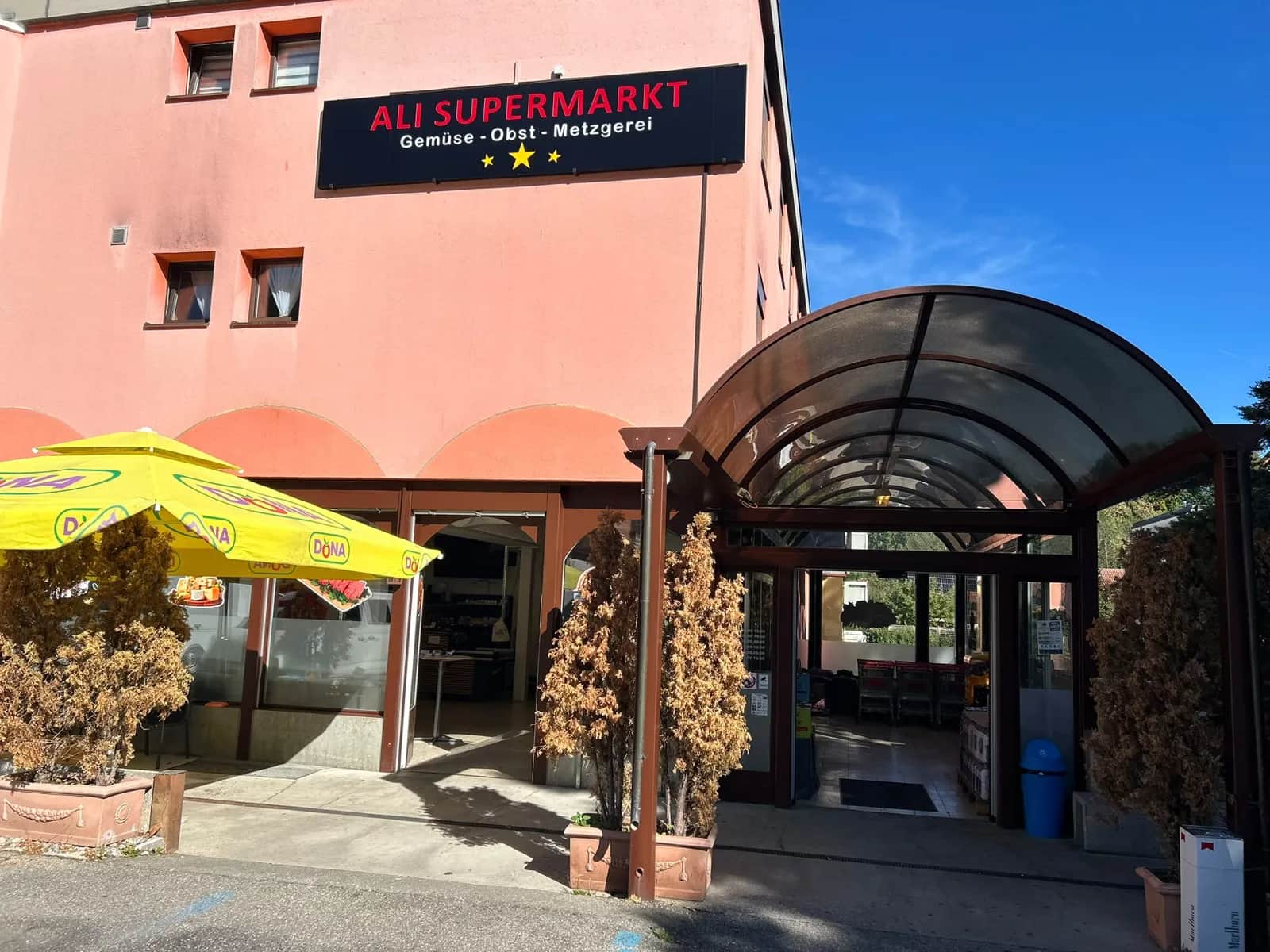 Entrance to Ali Supermarkt at Bernstrasse 25 in Flamatt